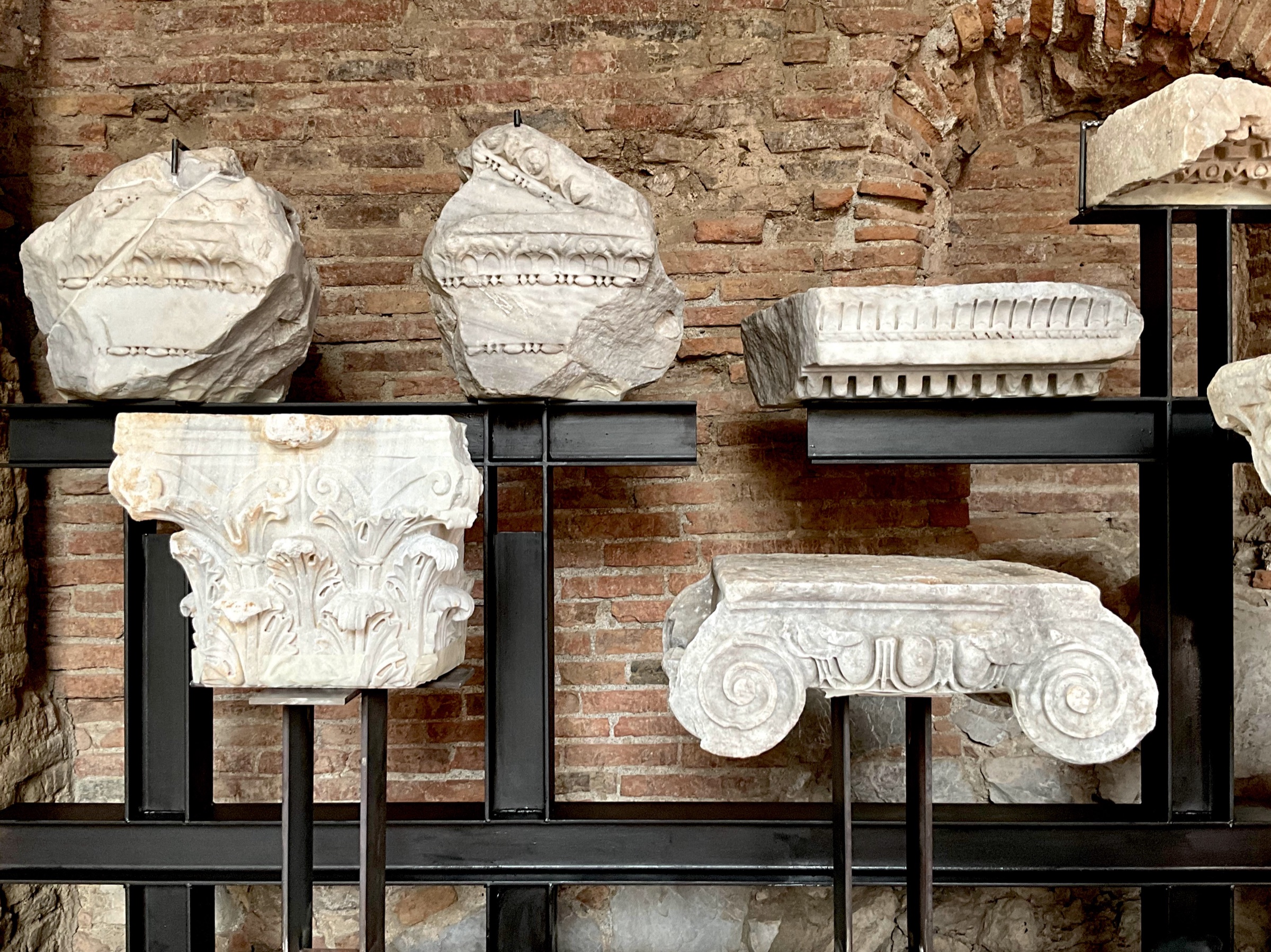 Allestimento nuovo ingresso al Teatro Greco di Taormina